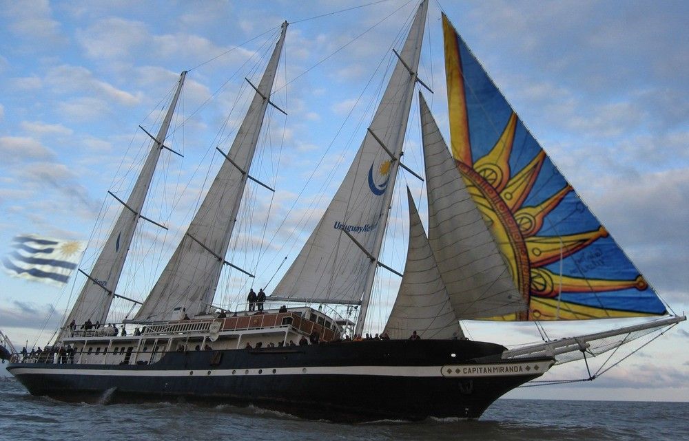 Buque Cuauhtémoc brindará espectáculo en el Uruguay