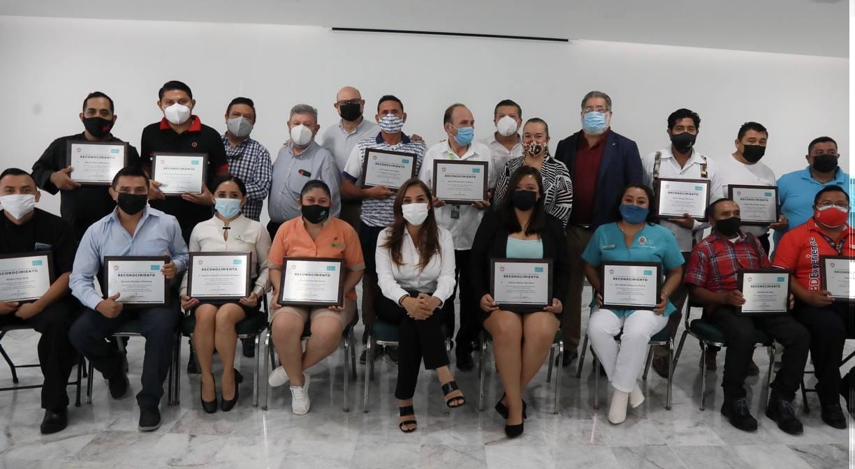 RECONOCE GOBIERNO DE CANCÚN A TRABAJADORES TURÍSTICOS