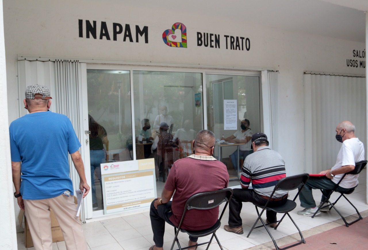 ANUNCIAN SERVICIOS A ADULTOS MAYORES EN EL DIF BJ