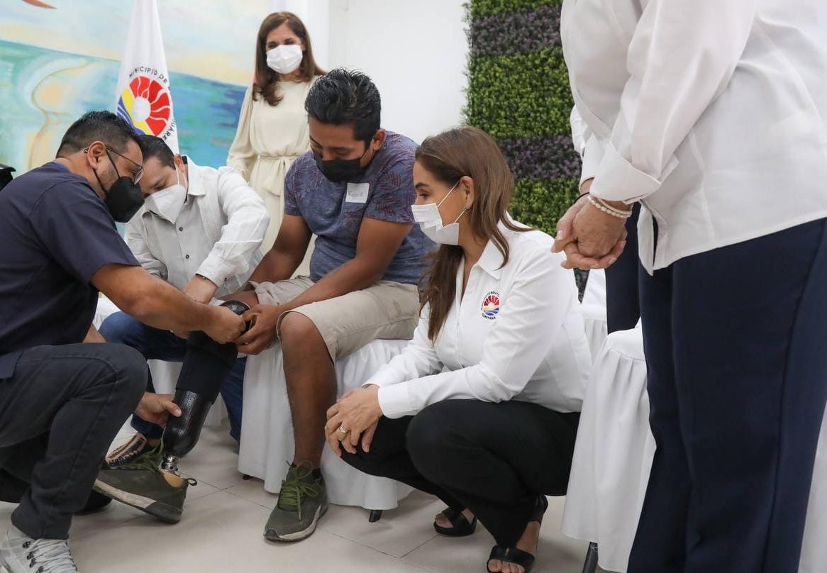 DIF BENITO JUÁREZ ENTREGA PRÓTESIS MOTRICES PARA MEJOR CALIDAD DE VIDA