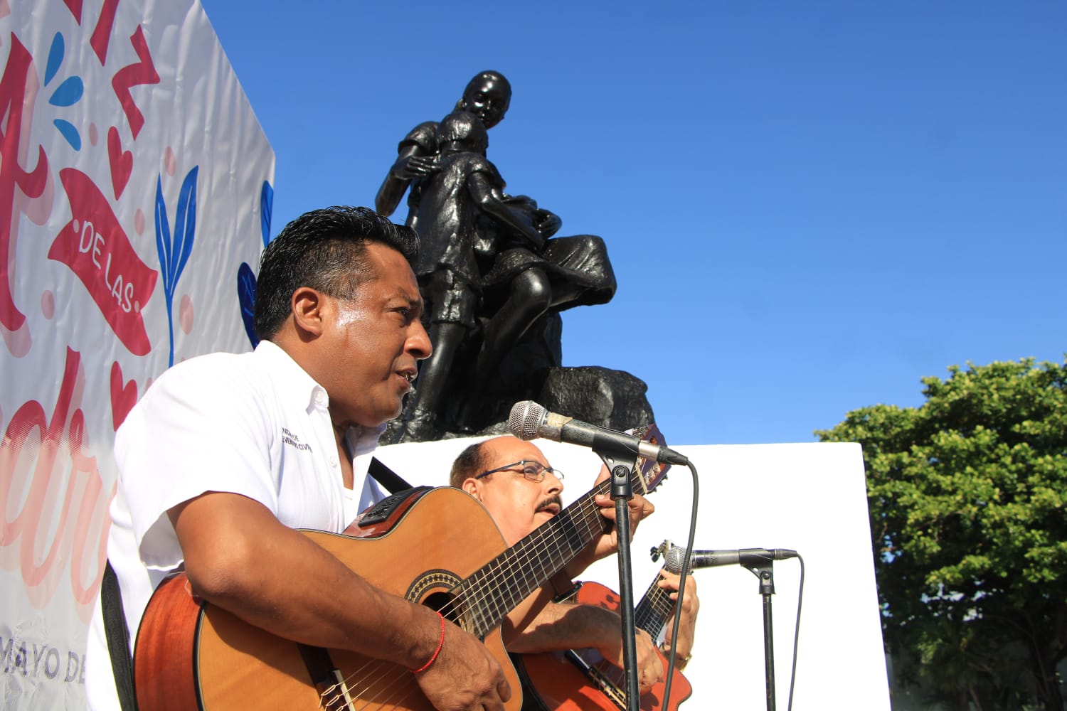 CONMEMORA GOBIERNO MUNICIPAL DÍA DE LAS MADRES