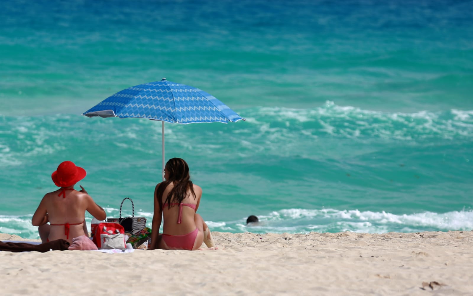 REAFIRMA CANCÚN LIDERAZGO TURÍSTICO EN 2022
