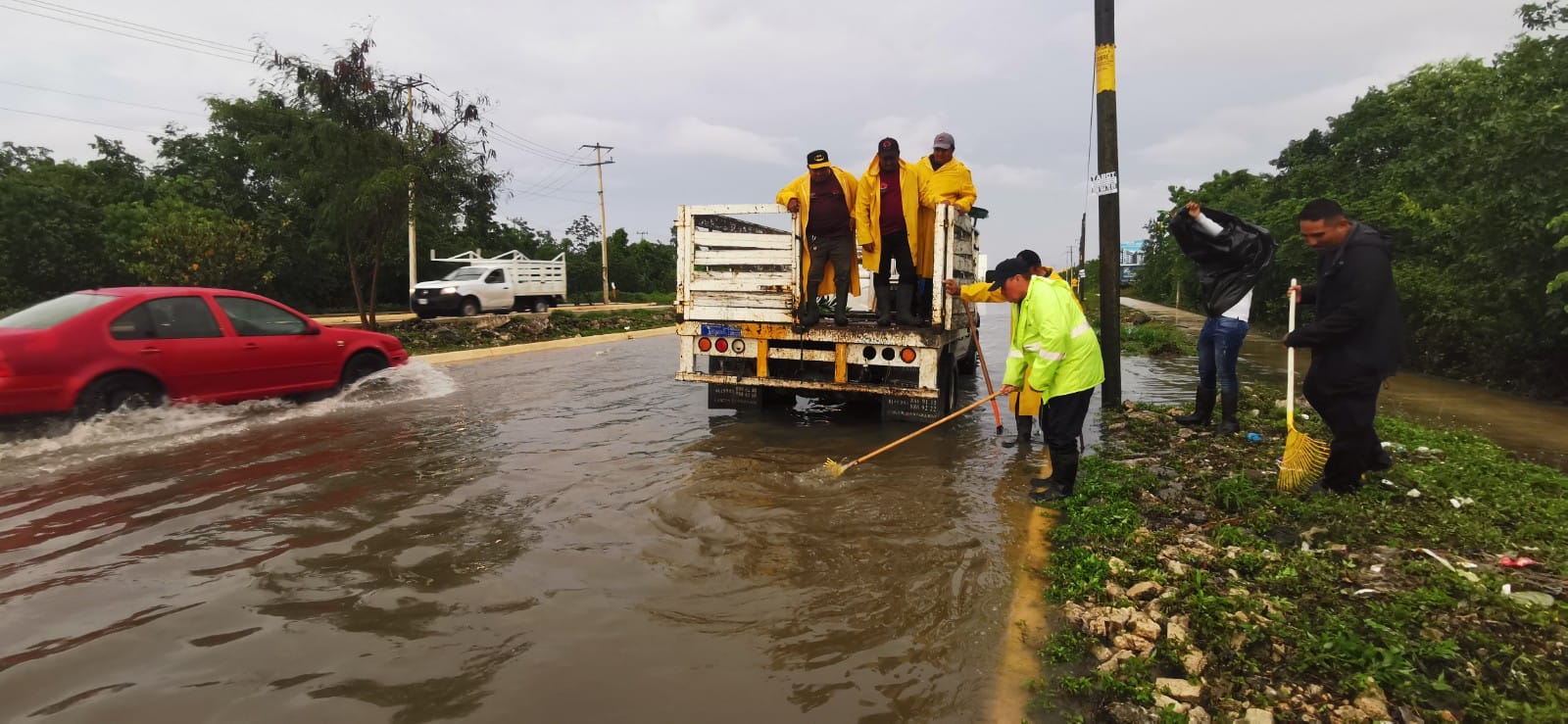 ATENCIÓN PERMANENTE POR FUERTES LLUVIAS