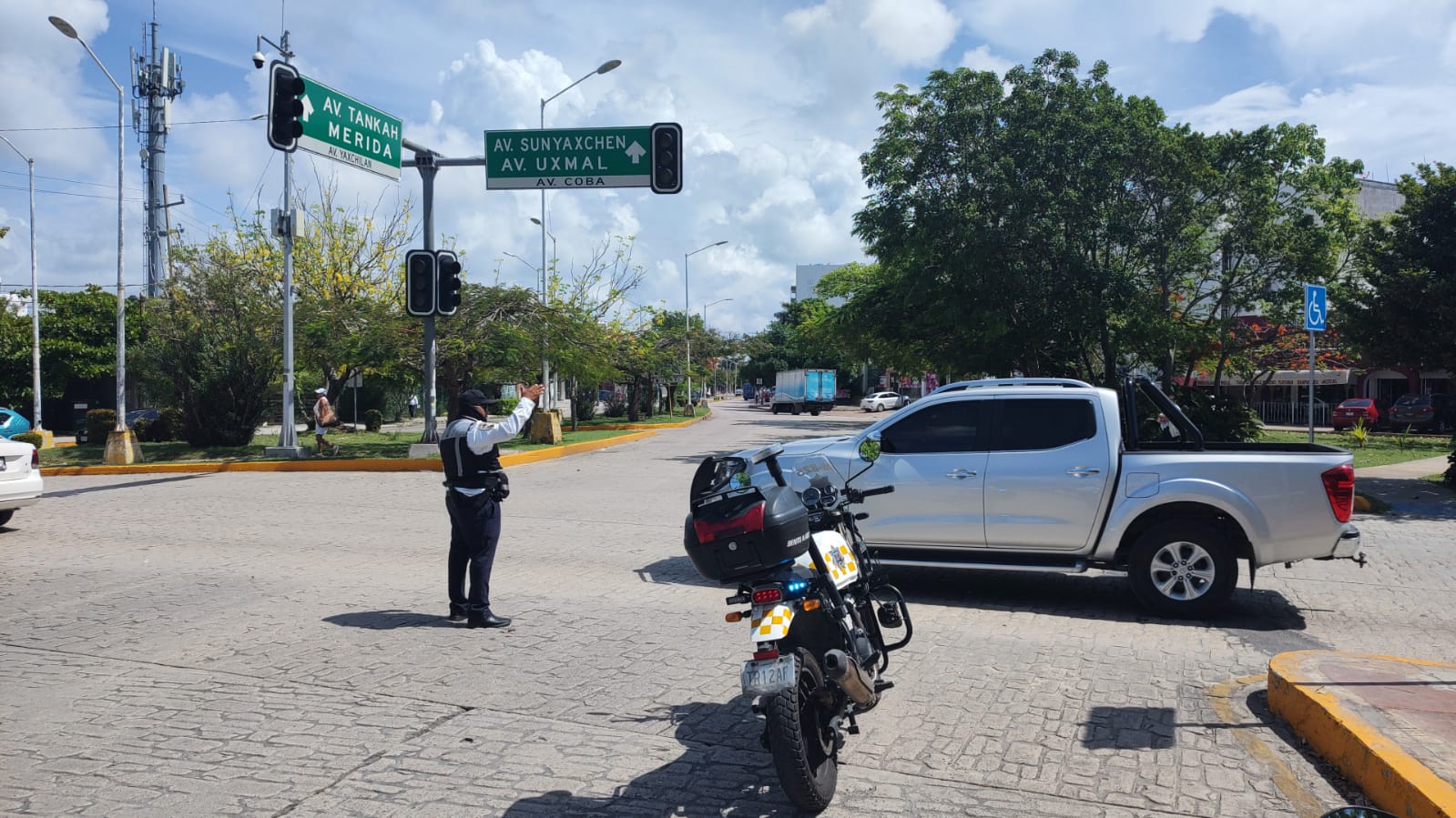 BRINDA ATENCIÓN AYUNTAMIENTO DE BJ DURANTE SUSPENSIÓN DEL SUMINISTRO DE LUZ