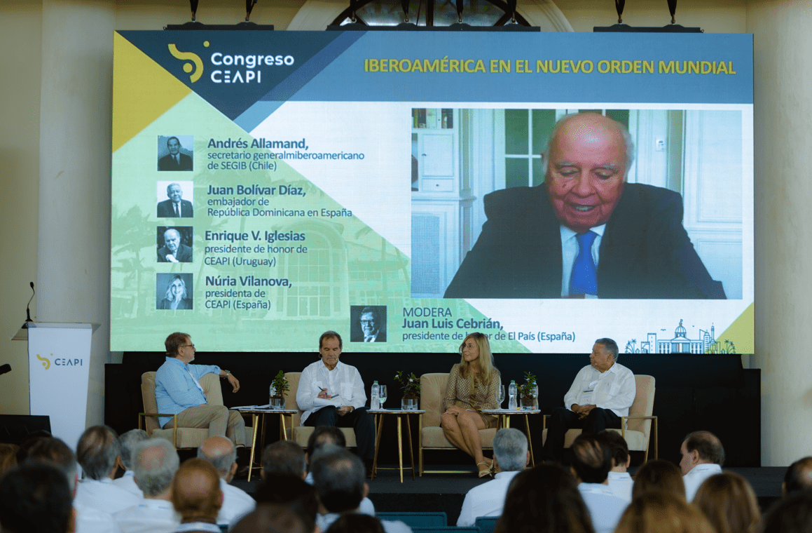 El V Congreso CEAPI inicia llamando a creer en Iberoamérica y trabajar para que su voz se oiga en el mundo