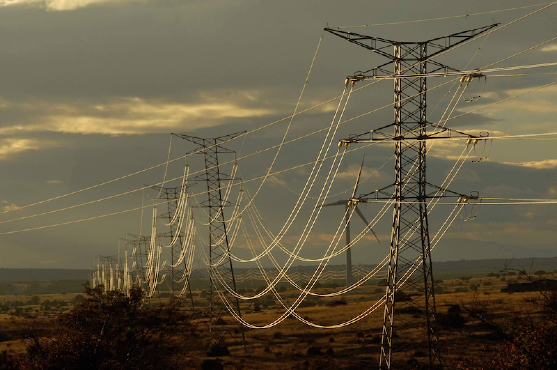 Productos con un sistema de puesta a tierra en la compañía Soldexel