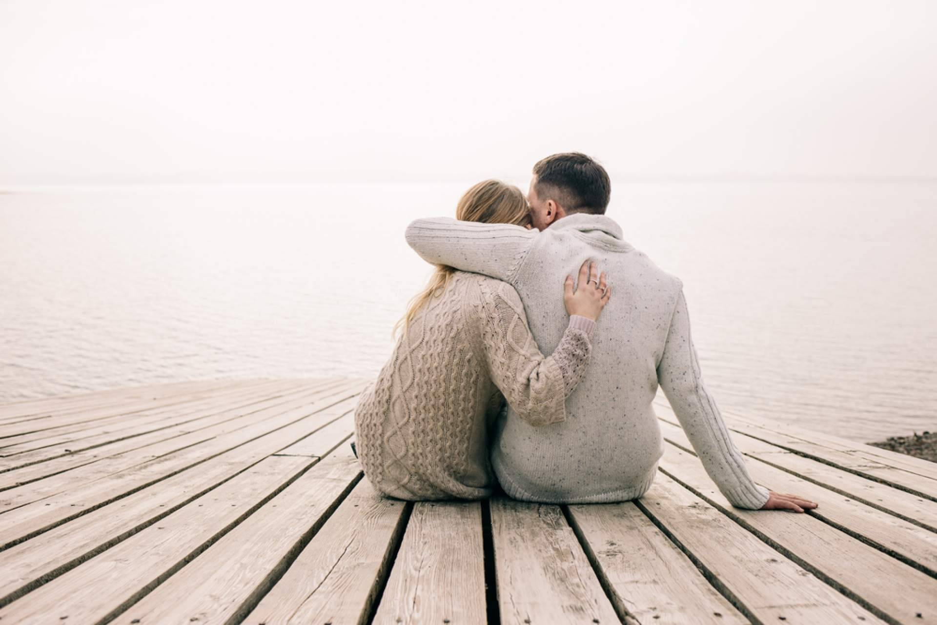 Cuando el vínculo se debilita, la terapia online de pareja ofrece un camino para repararlo